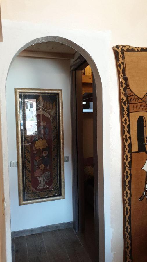 شقة Moniga del Garda  في Antico Convento المظهر الخارجي الصورة